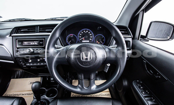 Buy Used Honda Mobilio White Car in Bangkok in Bangkok Buy Used Honda Mobilio White Car in Bangkok in Bangkok