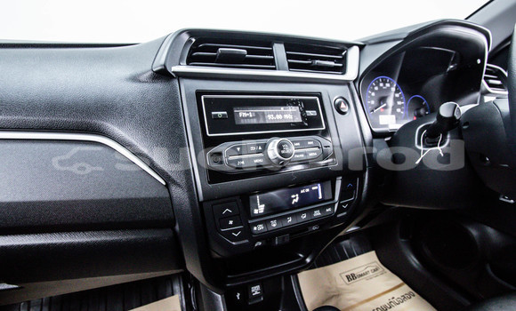 Buy Used Honda Mobilio White Car in Bangkok in Bangkok Buy Used Honda Mobilio White Car in Bangkok in Bangkok