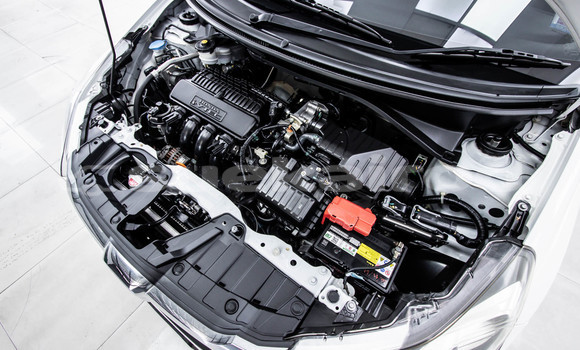 Buy Used Honda Mobilio White Car in Bangkok in Bangkok Buy Used Honda Mobilio White Car in Bangkok in Bangkok