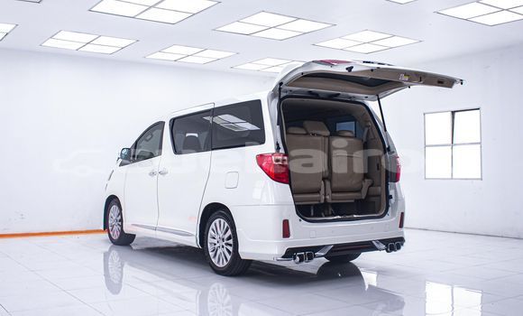 ซื้อ รถมือสอง Toyota Vellfire ขาว รถยนต์ ใน %{เมือง} ใน กรุงเทพมหานคร ซื้อ รถมือสอง Toyota Vellfire ขาว รถยนต์ ใน %{เมือง} ใน กรุงเทพมหานคร