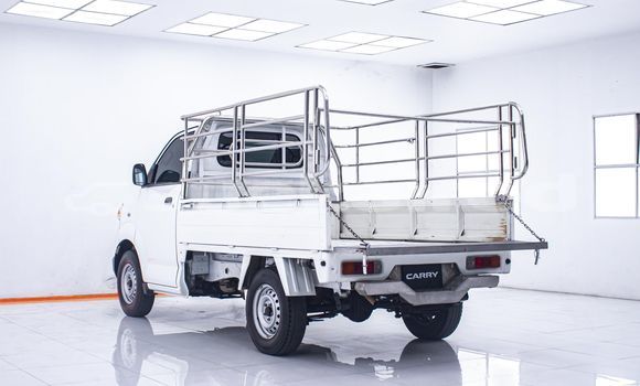 Buy Used Suzuki Carry White Car in Bangkok in Bangkok Buy Used Suzuki Carry White Car in Bangkok in Bangkok