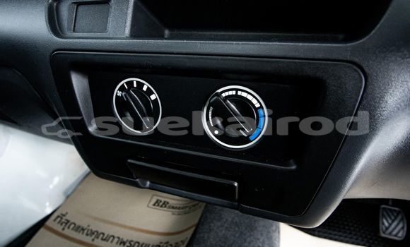 Buy Used Suzuki Carry White Car in Bangkok in Bangkok Buy Used Suzuki Carry White Car in Bangkok in Bangkok