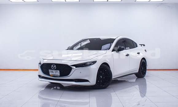 ซื้อ รถมือสอง Mazda 3 ขาว รถยนต์ ใน %{เมือง} ใน นนทบุรี
