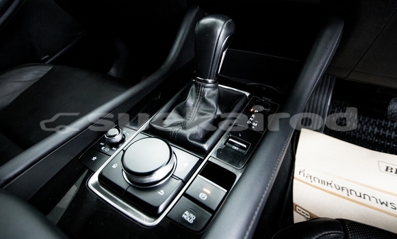 Buy Used Mazda 3 White Car in Nonthaburi in Nonthaburi Buy Used Mazda 3 White Car in Nonthaburi in Nonthaburi