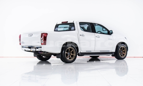 ซื้อ รถมือสอง Isuzu D-Max ขาว รถยนต์ ใน %{เมือง} ใน นนทบุรี ซื้อ รถมือสอง Isuzu D-Max ขาว รถยนต์ ใน %{เมือง} ใน นนทบุรี