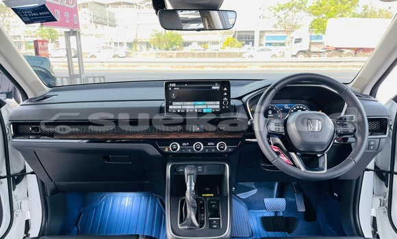 Buy Used Honda CR-V White Car in Nonthaburi in Nonthaburi Buy Used Honda CR-V White Car in Nonthaburi in Nonthaburi