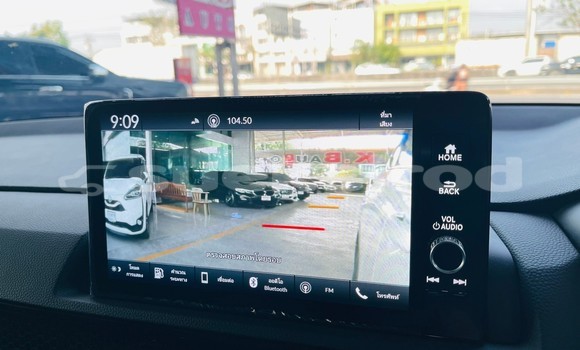 Buy Used Honda CR-V White Car in Nonthaburi in Nonthaburi Buy Used Honda CR-V White Car in Nonthaburi in Nonthaburi