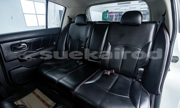 ซื้อ รถมือสอง Nissan Tiida ขาว รถยนต์ ใน %{เมือง} ใน นนทบุรี ซื้อ รถมือสอง Nissan Tiida ขาว รถยนต์ ใน %{เมือง} ใน นนทบุรี