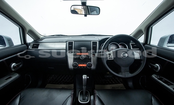 ซื้อ รถมือสอง Nissan Tiida ขาว รถยนต์ ใน %{เมือง} ใน นนทบุรี ซื้อ รถมือสอง Nissan Tiida ขาว รถยนต์ ใน %{เมือง} ใน นนทบุรี