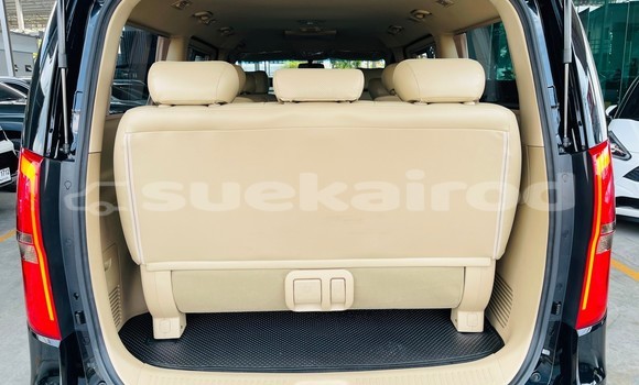 Buy Used Hyundai H1 Black Car in Nonthaburi in Nonthaburi Buy Used Hyundai H1 Black Car in Nonthaburi in Nonthaburi