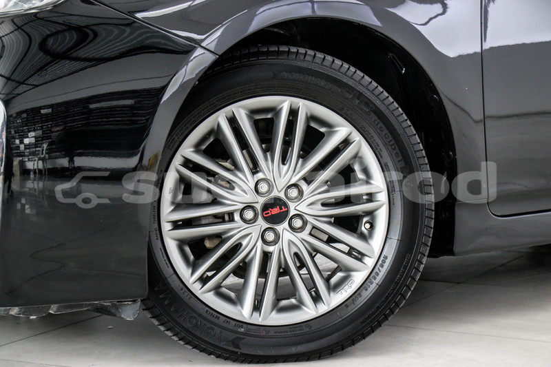 Big with watermark toyota prius bangkok bangkok 75666