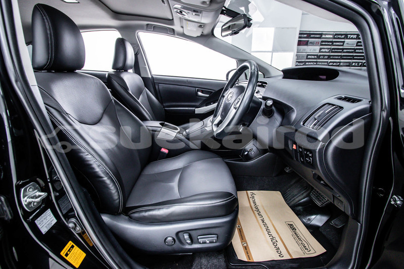 Big with watermark toyota prius bangkok bangkok 75666