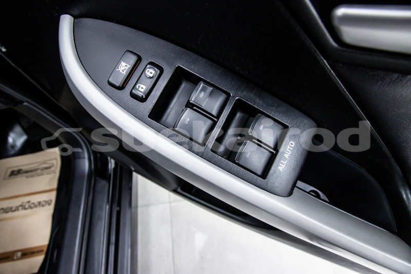 Big with watermark toyota prius bangkok bangkok 75666