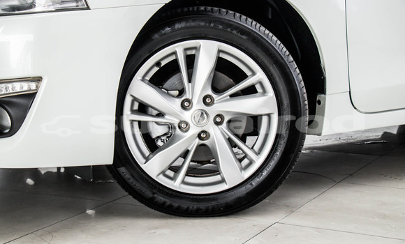 Buy Used Nissan Teana White Car in Bangkok in Bangkok Buy Used Nissan Teana White Car in Bangkok in Bangkok