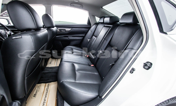 Buy Used Nissan Teana White Car in Bangkok in Bangkok Buy Used Nissan Teana White Car in Bangkok in Bangkok