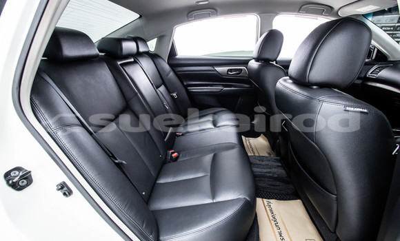 Buy Used Nissan Teana White Car in Bangkok in Bangkok Buy Used Nissan Teana White Car in Bangkok in Bangkok