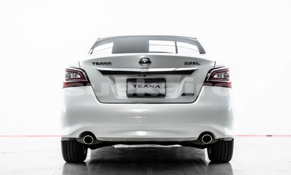 Buy Used Nissan Teana White Car in Bangkok in Bangkok Buy Used Nissan Teana White Car in Bangkok in Bangkok