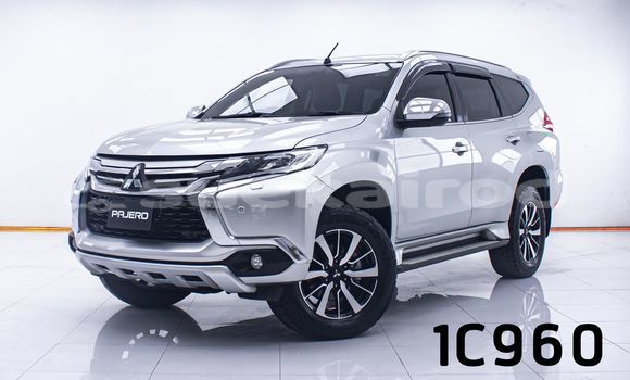 ซื้อ รถมือสอง Mitsubishi Pajero อื่น ๆ รถยนต์ ใน %{เมือง} ใน กรุงเทพมหานคร