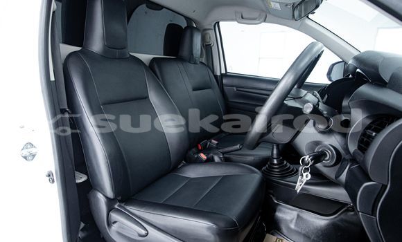 ซื้อ รถมือสอง Toyota Hiluxe Revo ขาว รถยนต์ ใน %{เมือง} ใน กรุงเทพมหานคร ซื้อ รถมือสอง Toyota Hiluxe Revo ขาว รถยนต์ ใน %{เมือง} ใน กรุงเทพมหานคร