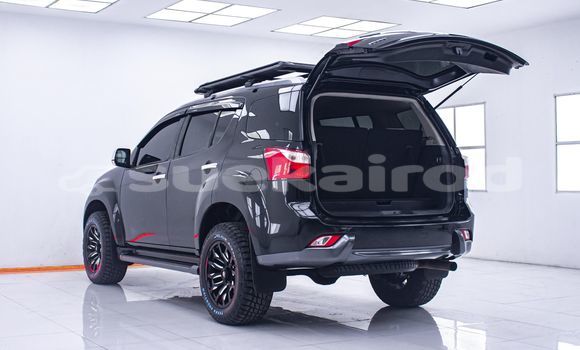 Buy Used Isuzu MU-X Black Car in Bangkok in Bangkok Buy Used Isuzu MU-X Black Car in Bangkok in Bangkok