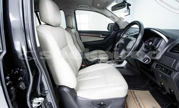 Buy Used Isuzu MU-X Black Car in Bangkok in Bangkok Buy Used Isuzu MU-X Black Car in Bangkok in Bangkok