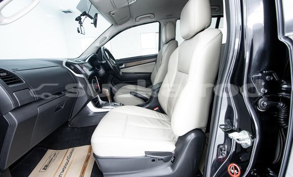 Buy Used Isuzu MU-X Black Car in Bangkok in Bangkok Buy Used Isuzu MU-X Black Car in Bangkok in Bangkok