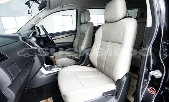 Buy Used Isuzu MU-X Black Car in Bangkok in Bangkok Buy Used Isuzu MU-X Black Car in Bangkok in Bangkok