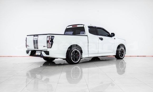 Buy Used Isuzu DâMAX White Car in Nonthaburi in Nonthaburi Buy Used Isuzu DâMAX White Car in Nonthaburi in Nonthaburi