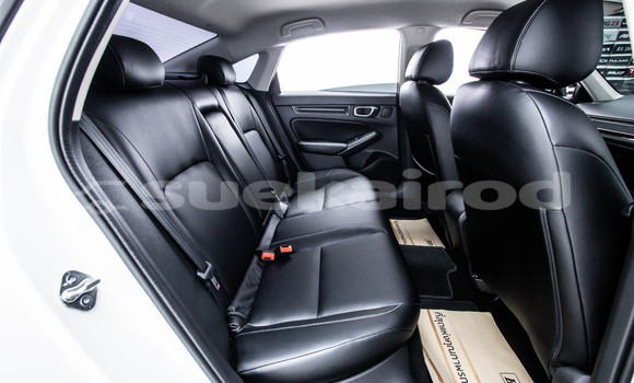 Buy Used Honda Civic White Car in Bangkok in Bangkok Buy Used Honda Civic White Car in Bangkok in Bangkok