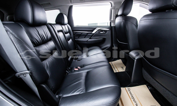 ซื้อ รถมือสอง Mitsubishi Pajero Sport อื่น ๆ รถยนต์ ใน %{เมือง} ใน กรุงเทพมหานคร ซื้อ รถมือสอง Mitsubishi Pajero Sport อื่น ๆ รถยนต์ ใน %{เมือง} ใน กรุงเทพมหานคร