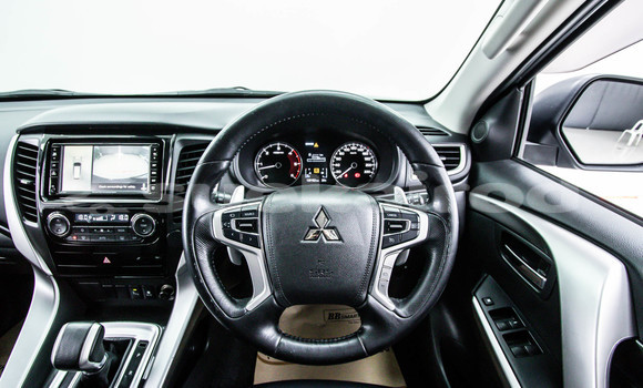 ซื้อ รถมือสอง Mitsubishi Pajero Sport อื่น ๆ รถยนต์ ใน %{เมือง} ใน กรุงเทพมหานคร ซื้อ รถมือสอง Mitsubishi Pajero Sport อื่น ๆ รถยนต์ ใน %{เมือง} ใน กรุงเทพมหานคร