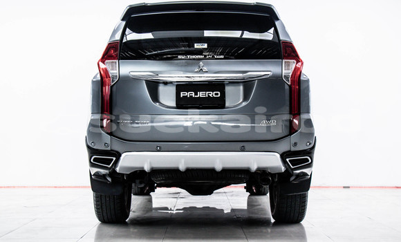 ซื้อ รถมือสอง Mitsubishi Pajero Sport อื่น ๆ รถยนต์ ใน %{เมือง} ใน กรุงเทพมหานคร ซื้อ รถมือสอง Mitsubishi Pajero Sport อื่น ๆ รถยนต์ ใน %{เมือง} ใน กรุงเทพมหานคร