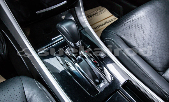 Buy Used Honda Accord White Car in Bangkok in Bangkok Buy Used Honda Accord White Car in Bangkok in Bangkok