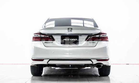 Buy Used Honda Accord White Car in Bangkok in Bangkok Buy Used Honda Accord White Car in Bangkok in Bangkok