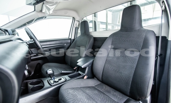 ซื้อ รถมือสอง Toyota Hiluxe Revo ขาว รถยนต์ ใน %{เมือง} ใน นนทบุรี ซื้อ รถมือสอง Toyota Hiluxe Revo ขาว รถยนต์ ใน %{เมือง} ใน นนทบุรี