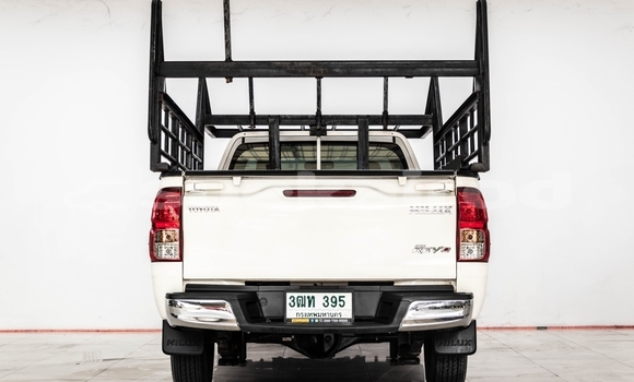 ซื้อ รถมือสอง Toyota Hiluxe Revo ขาว รถยนต์ ใน %{เมือง} ใน นนทบุรี ซื้อ รถมือสอง Toyota Hiluxe Revo ขาว รถยนต์ ใน %{เมือง} ใน นนทบุรี