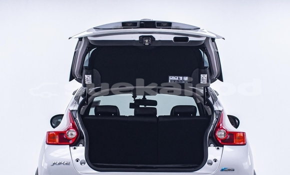 ซื้อ รถมือสอง Nissan Juke เงิน รถยนต์ ใน %{เมือง} ใน นนทบุรี ซื้อ รถมือสอง Nissan Juke เงิน รถยนต์ ใน %{เมือง} ใน นนทบุรี