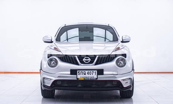 ซื้อ รถมือสอง Nissan Juke เงิน รถยนต์ ใน %{เมือง} ใน นนทบุรี ซื้อ รถมือสอง Nissan Juke เงิน รถยนต์ ใน %{เมือง} ใน นนทบุรี