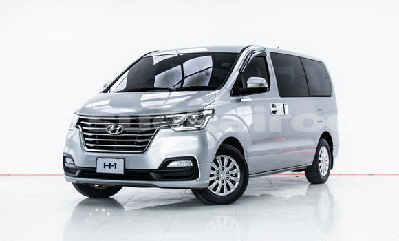 Buy Used Hyundai H1 Other Car in Bangkok in Bangkok Buy Used Hyundai H1 Other Car in Bangkok in Bangkok