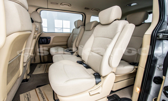 Buy Used Hyundai H1 Other Car in Bangkok in Bangkok Buy Used Hyundai H1 Other Car in Bangkok in Bangkok