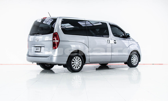 Buy Used Hyundai H1 Other Car in Bangkok in Bangkok Buy Used Hyundai H1 Other Car in Bangkok in Bangkok