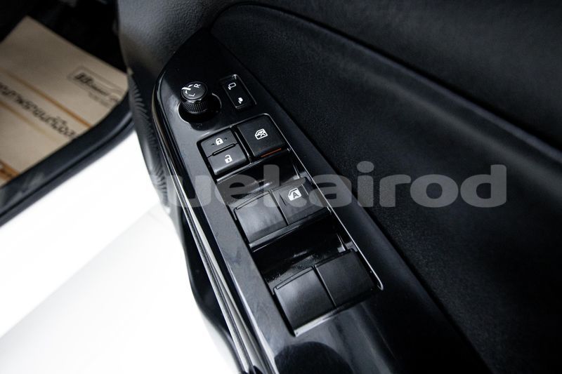 Big with watermark toyota yaris bangkok bangkok 75698