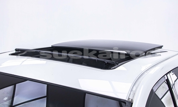 Buy Used Toyota Harrier White Car in Nonthaburi in Nonthaburi Buy Used Toyota Harrier White Car in Nonthaburi in Nonthaburi