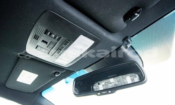 Buy Used Toyota Harrier White Car in Nonthaburi in Nonthaburi Buy Used Toyota Harrier White Car in Nonthaburi in Nonthaburi