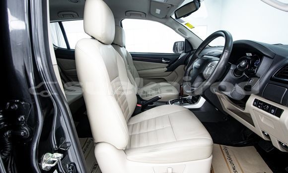 Buy Used Isuzu MU-X Black Car in Bangkok in Bangkok Buy Used Isuzu MU-X Black Car in Bangkok in Bangkok