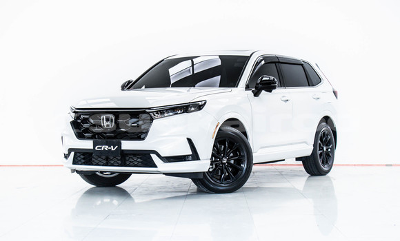 ซื้อ รถมือสอง Honda CR-V ขาว รถยนต์ ใน %{เมือง} ใน กรุงเทพมหานคร