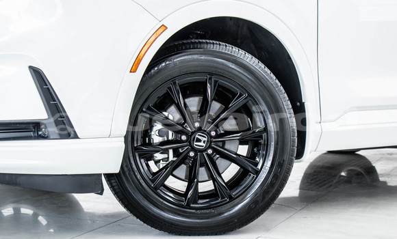 Buy Used Honda CR-V White Car in Bangkok in Bangkok Buy Used Honda CR-V White Car in Bangkok in Bangkok