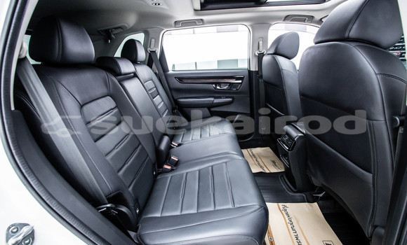 Buy Used Honda CR-V White Car in Bangkok in Bangkok Buy Used Honda CR-V White Car in Bangkok in Bangkok