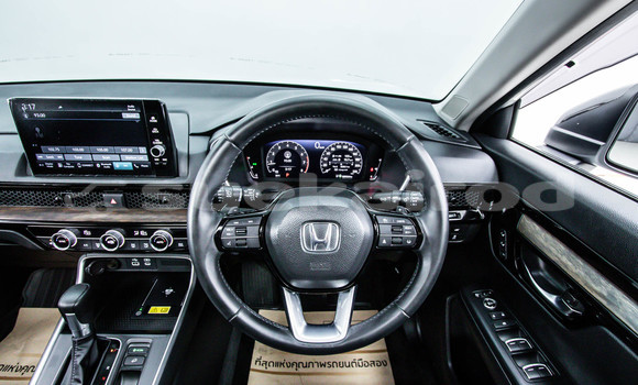 Buy Used Honda CR-V White Car in Bangkok in Bangkok Buy Used Honda CR-V White Car in Bangkok in Bangkok