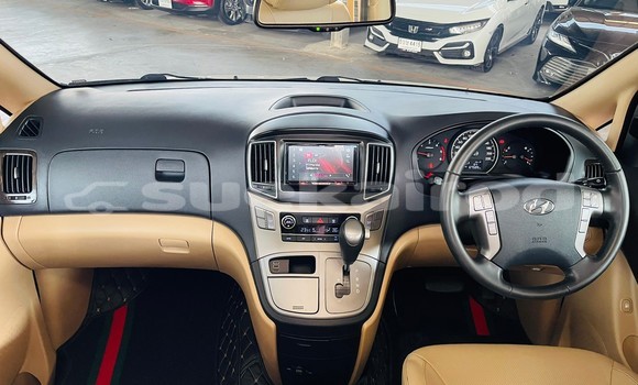 ซื้อ รถมือสอง Hyundai H1 ขาว รถยนต์ ใน %{เมือง} ใน นนทบุรี ซื้อ รถมือสอง Hyundai H1 ขาว รถยนต์ ใน %{เมือง} ใน นนทบุรี